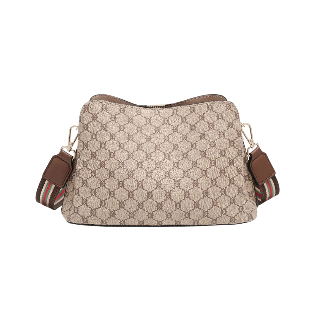 Vista frontal da Bolsa Feminina Transversal Orell Savana cor bege, com estampa texturizada e alça larga listrada.