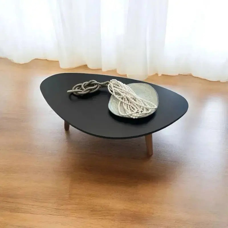 Mesa de Centro Retrô Orgânica 90x52cm Acabamento Premium Madeira