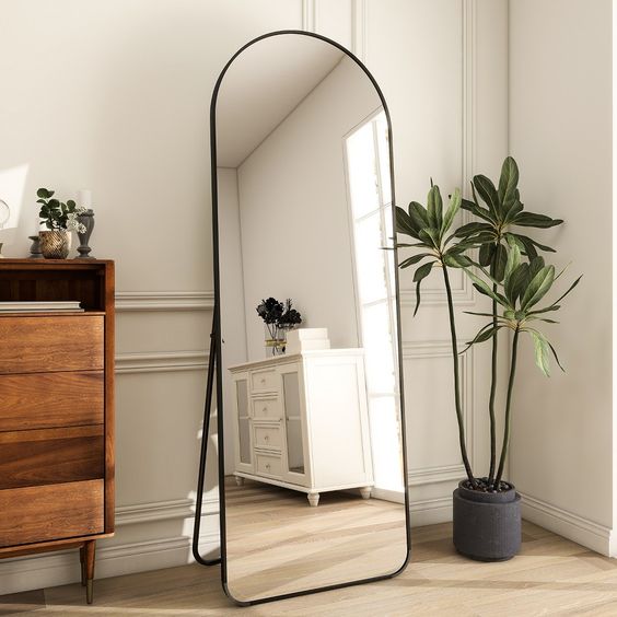 Espelho Pinterest Grande com Suporte e Moldura Dourada - (Promoção de Junho)